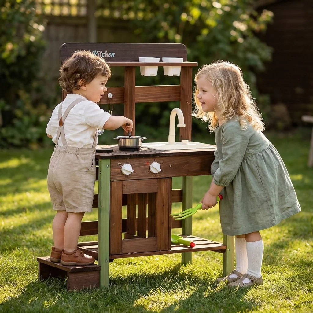 Outdoor Pet House Kitchen